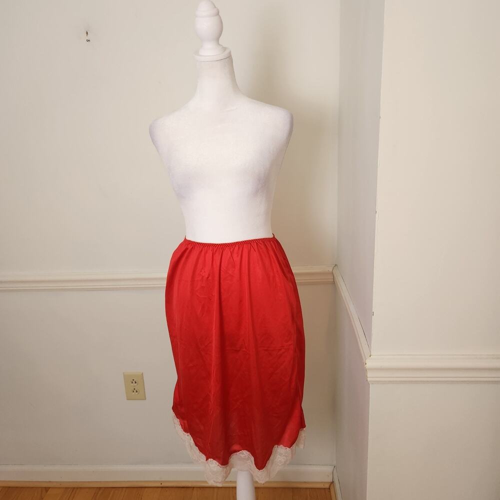 Vtg Gigi Slip Skirt Sz Medium Womens Red Lace Trim Fairy Grunge Vamp WhimsiGoth